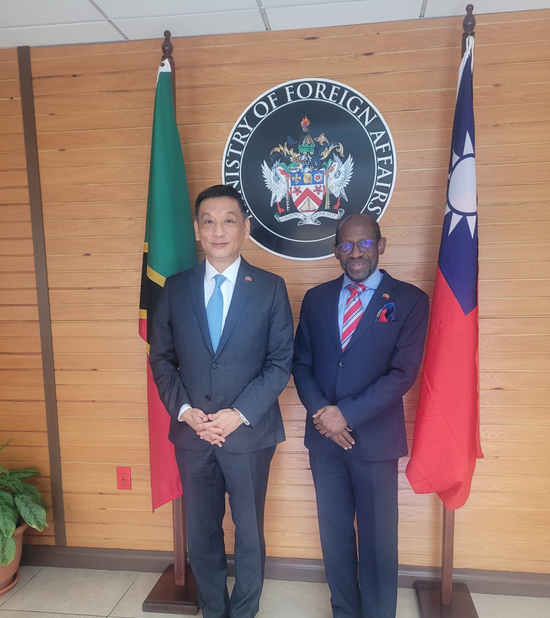 His Excellency Edward Ling-wen Tao, Resident Ambassador of The Republic of China (Taiwan) pays Courtesy Call on the Rt. Hon. Dr. Denzil Douglas, Minister of Foreign Affairs et al
